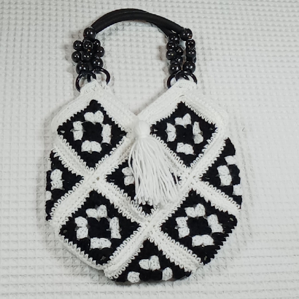 Hand Crafted Blk/Wht Crochet Granny Square Handbag With Beaded Handle & Tassel - Picture 1 of 8